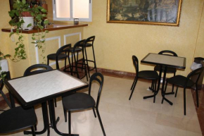 Гостиница Hotel Albohera  Сан-Хавьер